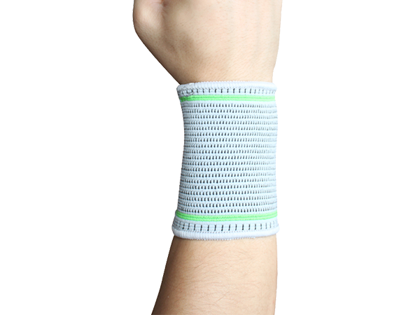 Knitting Bracer